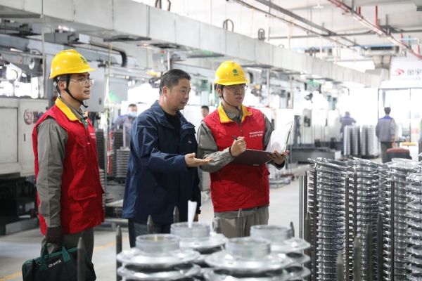 國網(wǎng)臺州市黃巖區(qū)供電公司：助企能源轉(zhuǎn)型 優(yōu)化營商環(huán)境